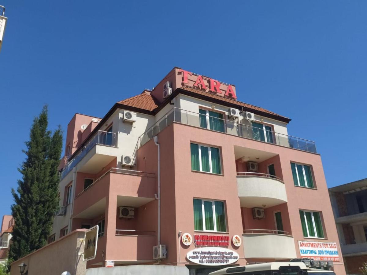 Apartment In Complex Tara Ravda Buitenkant foto