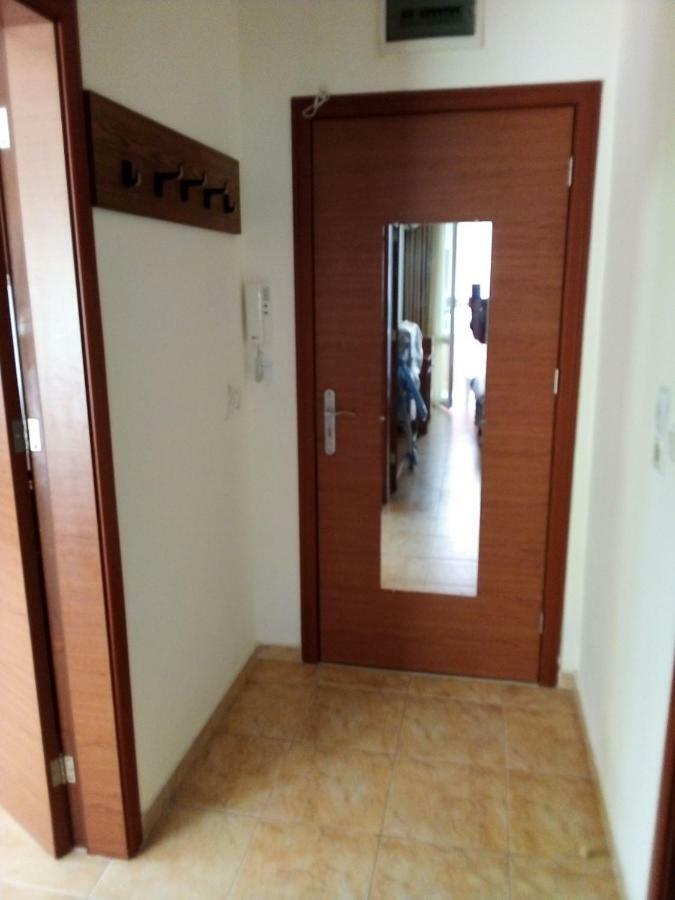 Apartment In Complex Tara Ravda Buitenkant foto